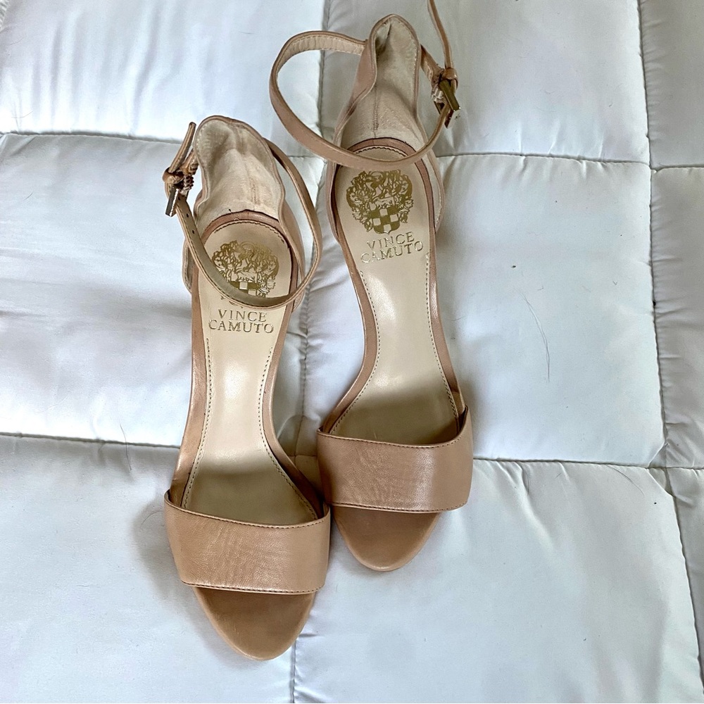 Nude Vince Camuto Heel